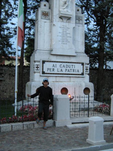 AL CADUTI PER LA PATRIA