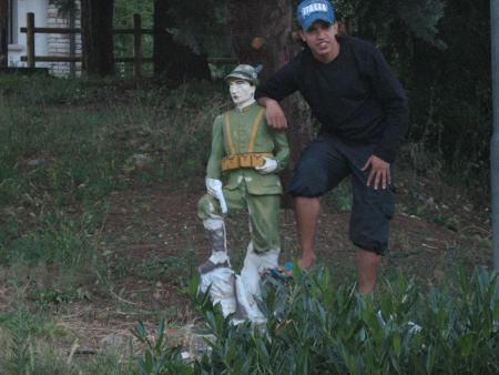 ana ou wahd sahbi f italia 